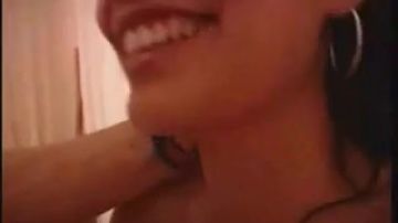 Horny Arabian Girl Gets Fingered Porndroids