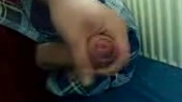 German handy wanking solo