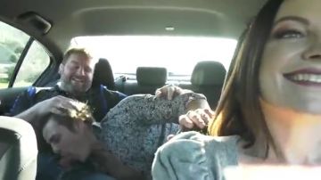 Two bisexual buddies sucking in a car