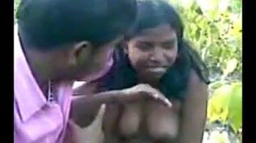 Cheating Indian lovers caught having sex in the wild