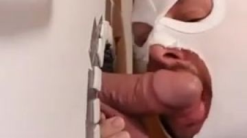 Guy in white mask sucks cock