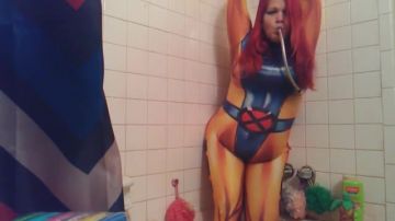 Jean Grey captured and tied up