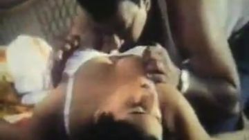 Hot Desi Couple made out